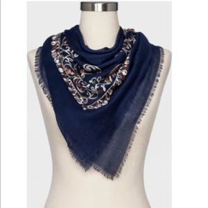 NWT Embroidered scarf 🧣
